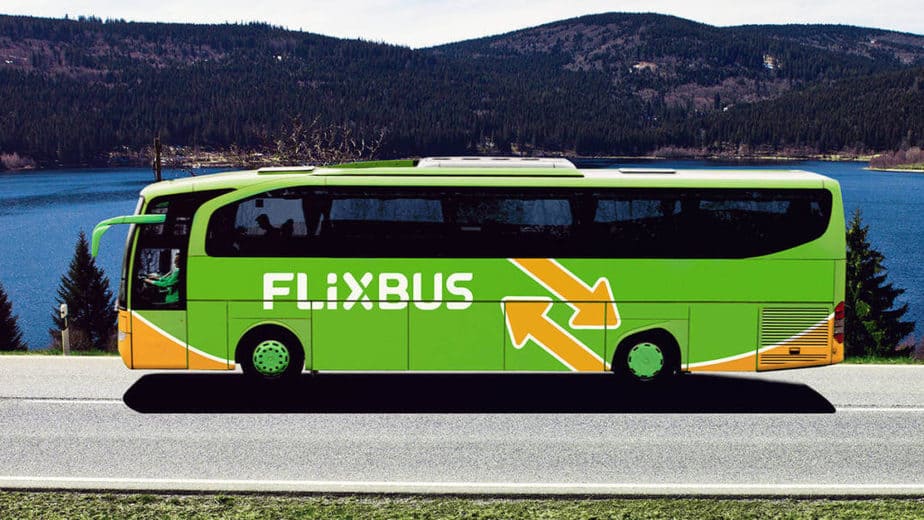Xe bus đường dài ở châu Âu