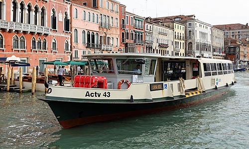 actv-boat-venice