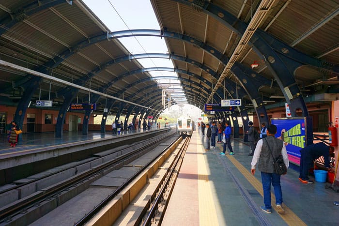 metro-o-new-delhi