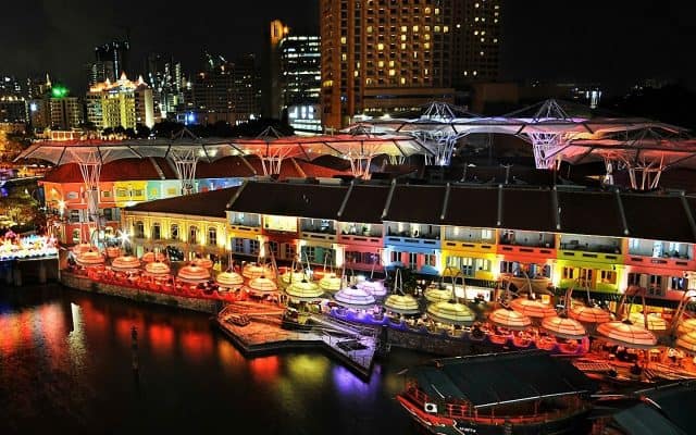 Clarke-Quay-Singapore-10-diem-du-lich-singapore-e1493387959516